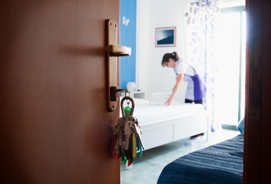 Hotel Donna Rosa SantʼAlessio Siculo المظهر الخارجي الصورة